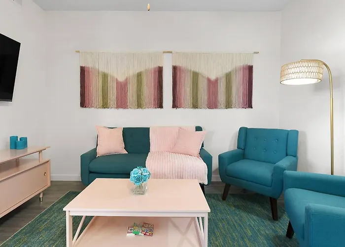 Urban Retreat 2br Near Asu & Shops Tempe